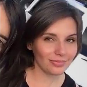 Meet your Posher, Marissa